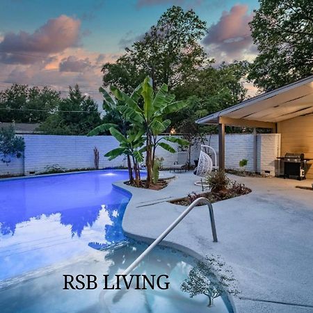 Stunning 5Br 2Ba Holiday Home With Private Pool And Cinema Dallas Exterior foto