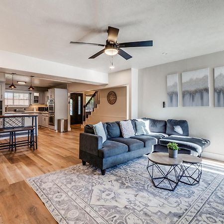 Stunning 5Br 2Ba Holiday Home With Private Pool And Cinema Dallas Exterior foto