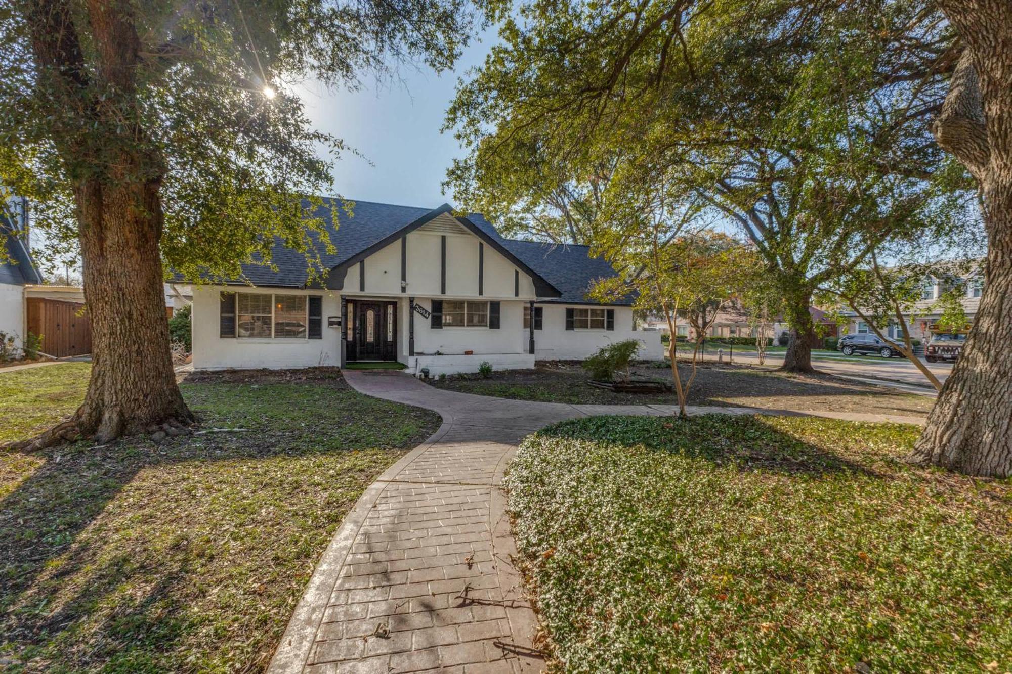 Stunning 5Br 2Ba Holiday Home With Private Pool And Cinema Dallas Exterior foto